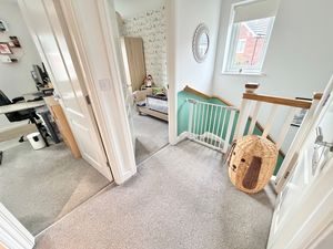 Longbank Court Rossmore